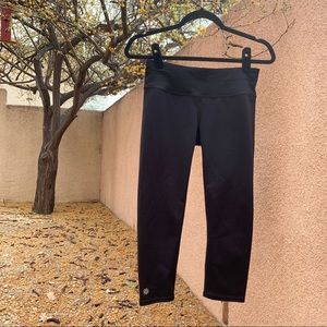 Athleta Cropped Workout Legging
